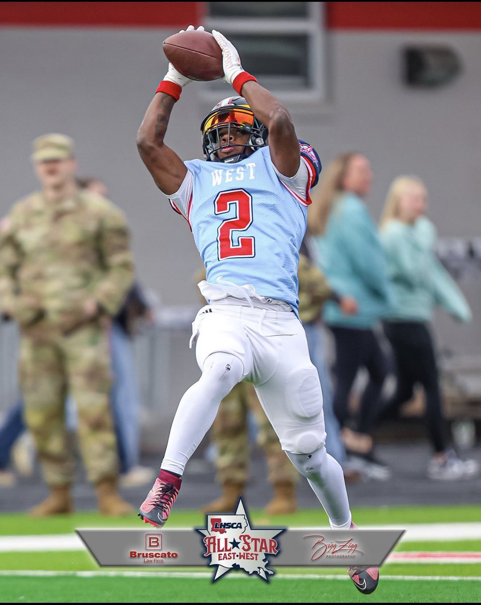 AntonioGladney2's tweet image. 3-Star ATH Unsigned Senior still searching for a Home!! 🏠

hudl.com/v/2TAYgr ⬅️ Szn Tape