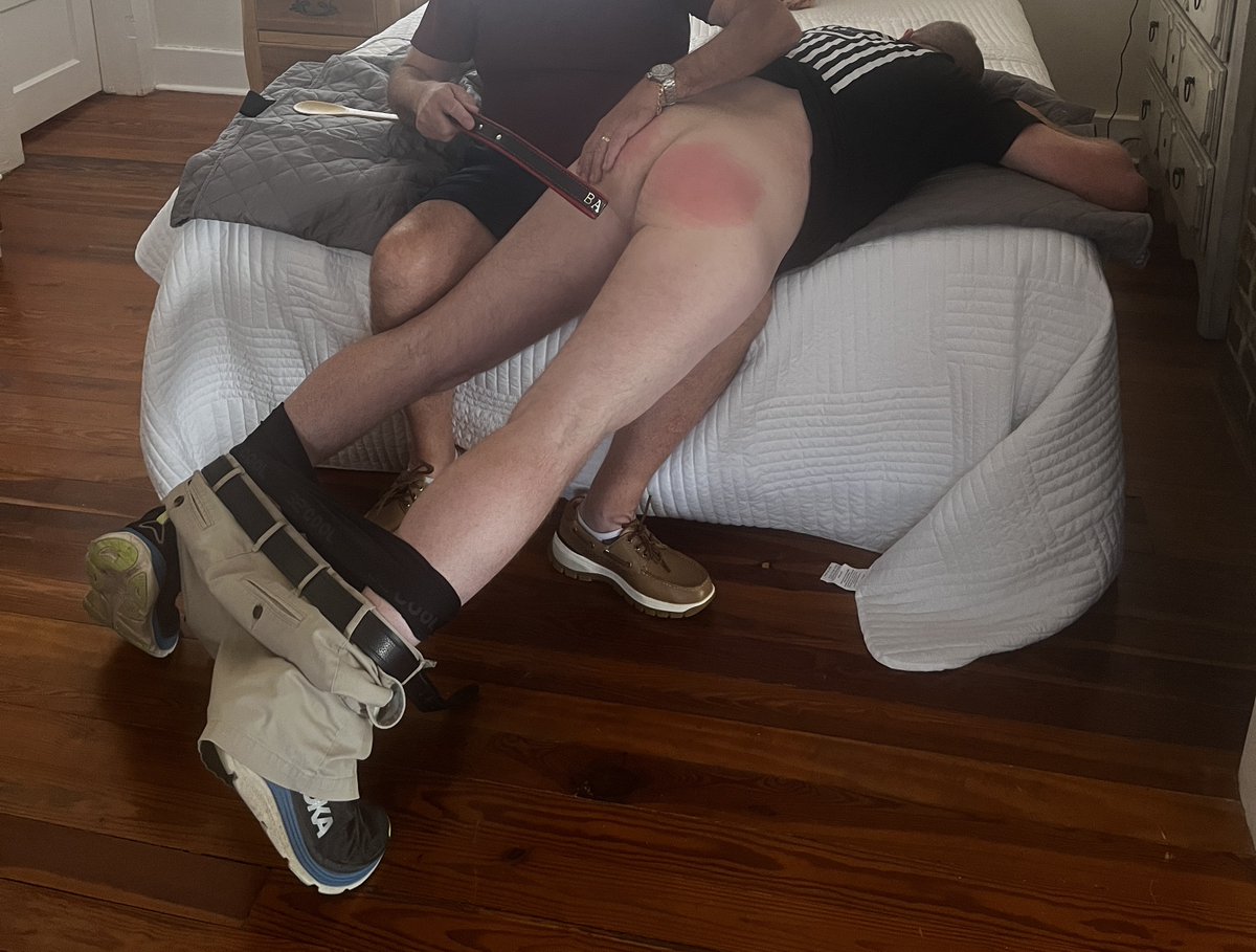 Hunter_Chase_23's tweet image. Getting my ass spanked by a strict Dom.