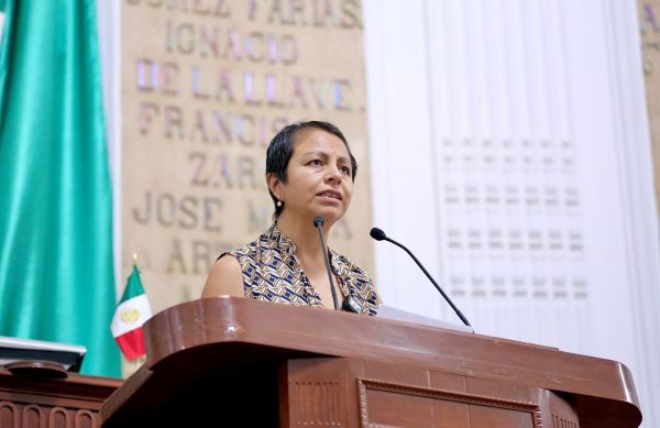 Presupuesto aprobado atiende las prioridades políticas de <a href="/MorenaCiudadMex/">Morena CDMX</a> , no las de la ciudad, asegura la diputada <a href="/Liz_SalgadoV/">Liz Salgado Viramontes</a> <a href="/GPPANCDMX/">Diputadas y Diputados PAN CDMX</a> <a href="/PAN_CDMX/">PAN Ciudad de México</a> <a href="/AAtaydeR/">Andrés Atayde</a> <a href="/GobCDMX/">Gobierno de la Ciudad de México</a> <a href="/ClaraBrugadaM/">Clara Brugada Molina</a> 

elleonylapolitica.com/presupuesto-ap…