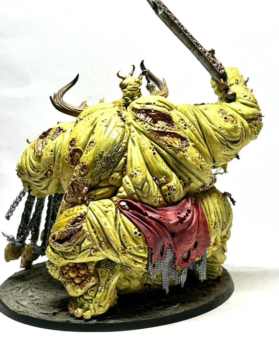averagepaints's tweet image. Finished painting the Great Unclean One and had a lot of fun with Contrast paints! The best bit about Nurgle though is all the little guys! #WarhammerCommunity #PaintingWarhammer