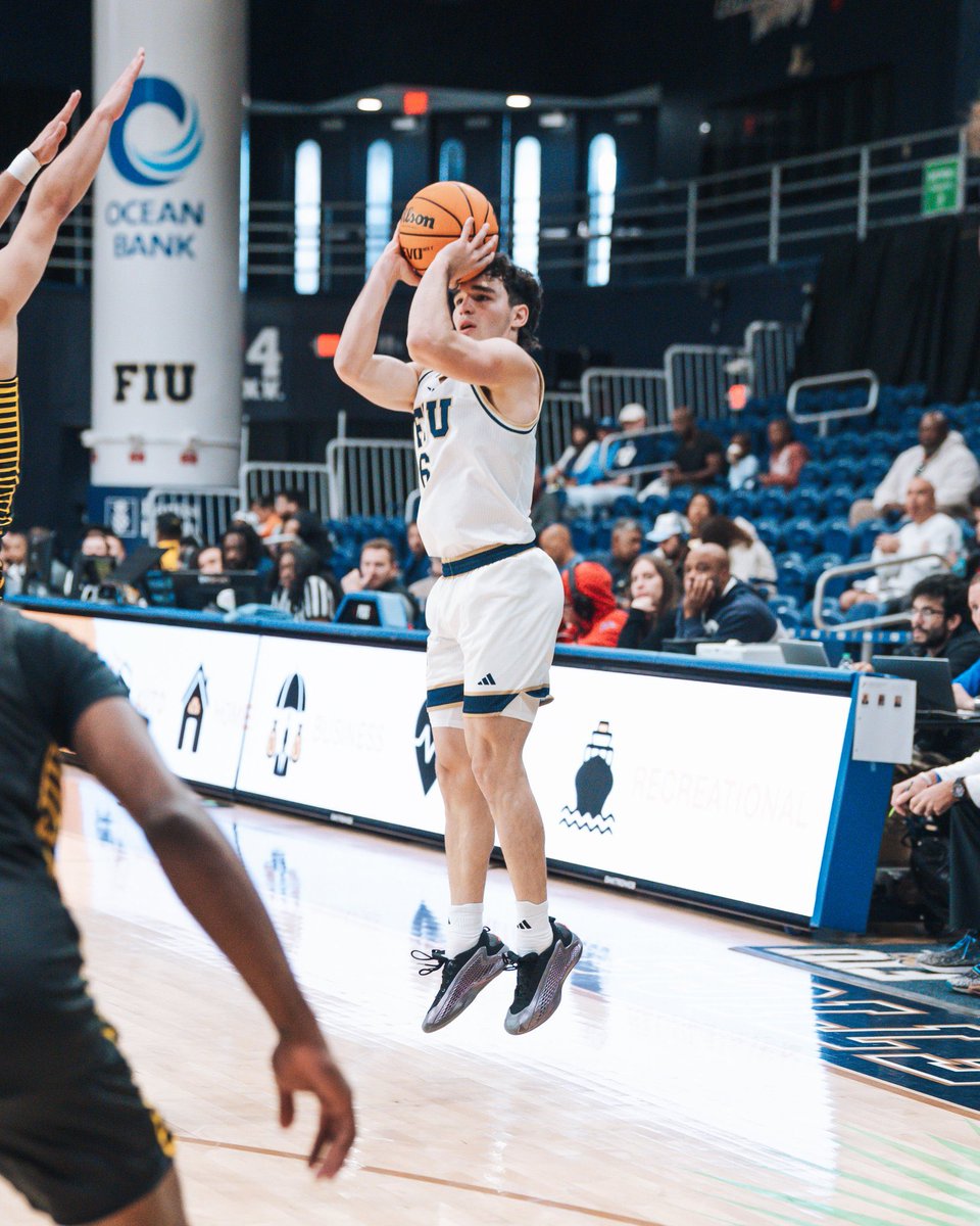 Ashton Williamson (9) and Thiago Sucatzky (7) are the first set of Panthers teammates with 7+ assists in a game since 11/19/19 (T. Brewer, A. Daye Jr.)

Sucatzky is the first freshman with 15 points, 7 assists and 3 steals in a game since Arturo Dean did it on 3/8/23.