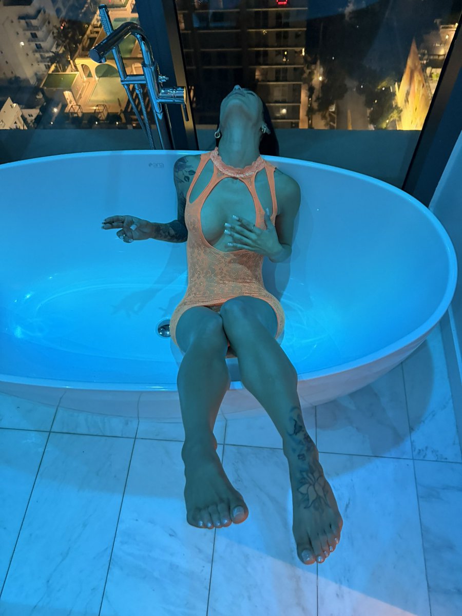 cast63459's tweet image. onlyfans.com/kittypinkamy