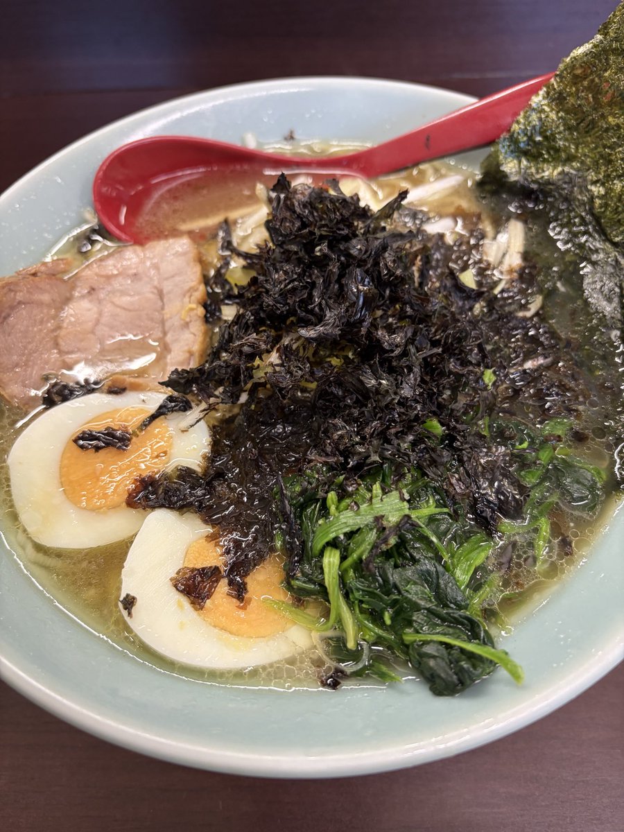 ihynh0ExsbYerzQ's tweet image. ラーメンショップ二ツ橋店をご利用いただきありがとうございます。

年末年始のお知らせです。

12/29(月)〜1/5(月)  休業します。

28日(日) なんと営業します。

本年も、たいへんお世話になりました。
来年度もよろしくお願いいたします。
#ラーメンショップ二ツ橋