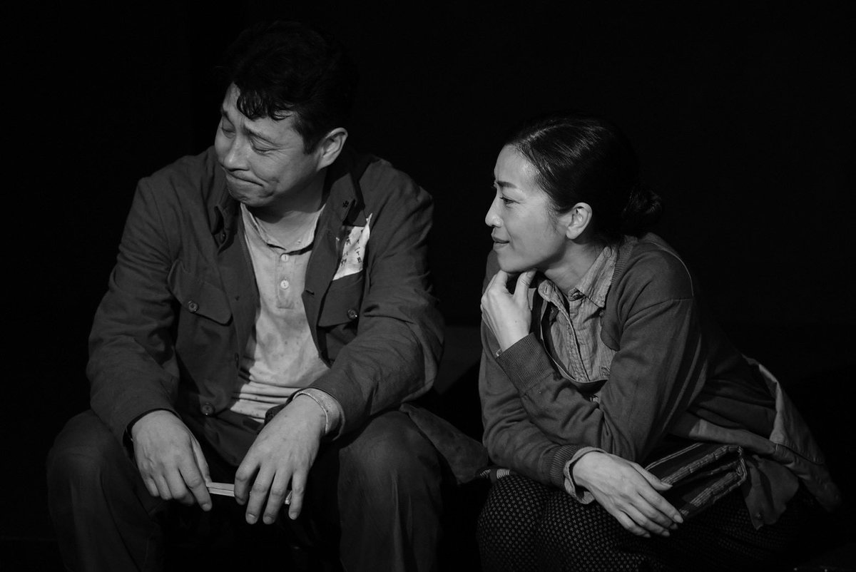 #アトリエ・センターフォワード

なんとー‼️
本日12/23は昼夜とも前売り完売のようです👀‼️28日も‼️当日券でるかなぁ...👀

24〜26日が比較的ゆとりがございます👀お早めのご予約をお待ちしております🙇‍♀️✨

『#笑わせません勝つまでは』
12/17～12/28
🎟️ご予約🎟️
reserve.tolpa.jp/reserve/777545…