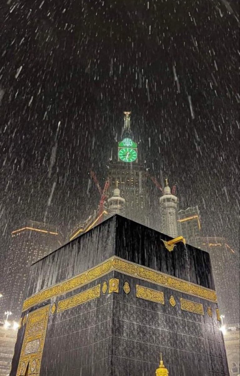 Tıpta yeri yok ama Kabe’de namaz kılsak geçecek gibi..