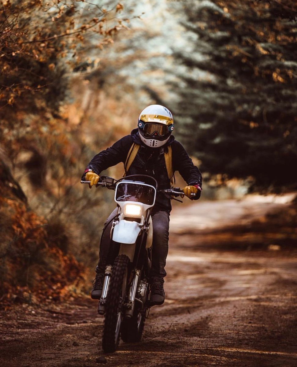 Rutawheels's tweet image. “Donde acaba el asfalto, empieza la libertad.” 

#Ridelife #AdventureRider #TwoWheels