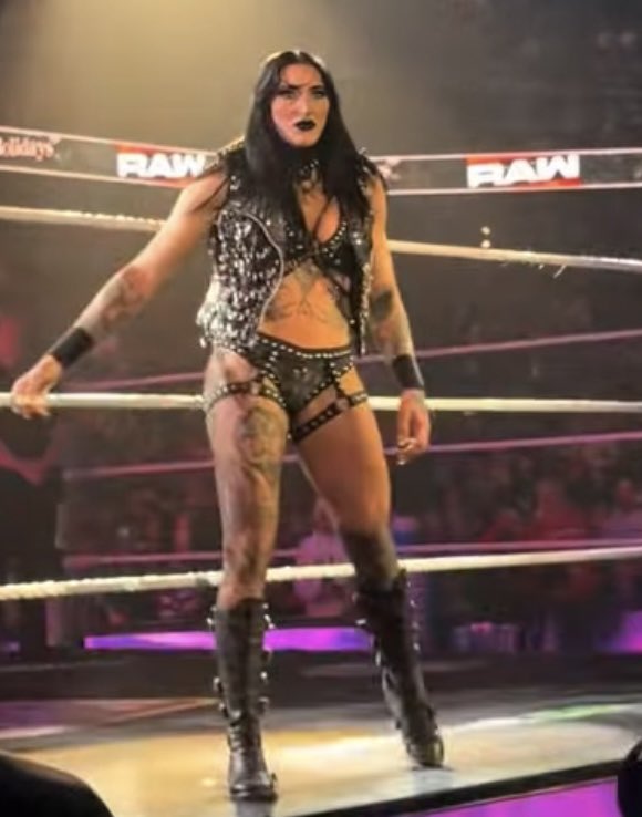 brutality4rip's tweet photo. Happy Monday night mami!
#WERAW
#WEWE
Pre-recording tonight at 8:00 PM
Excellent fight against Auska https://t.co/XD6bFNLD8I