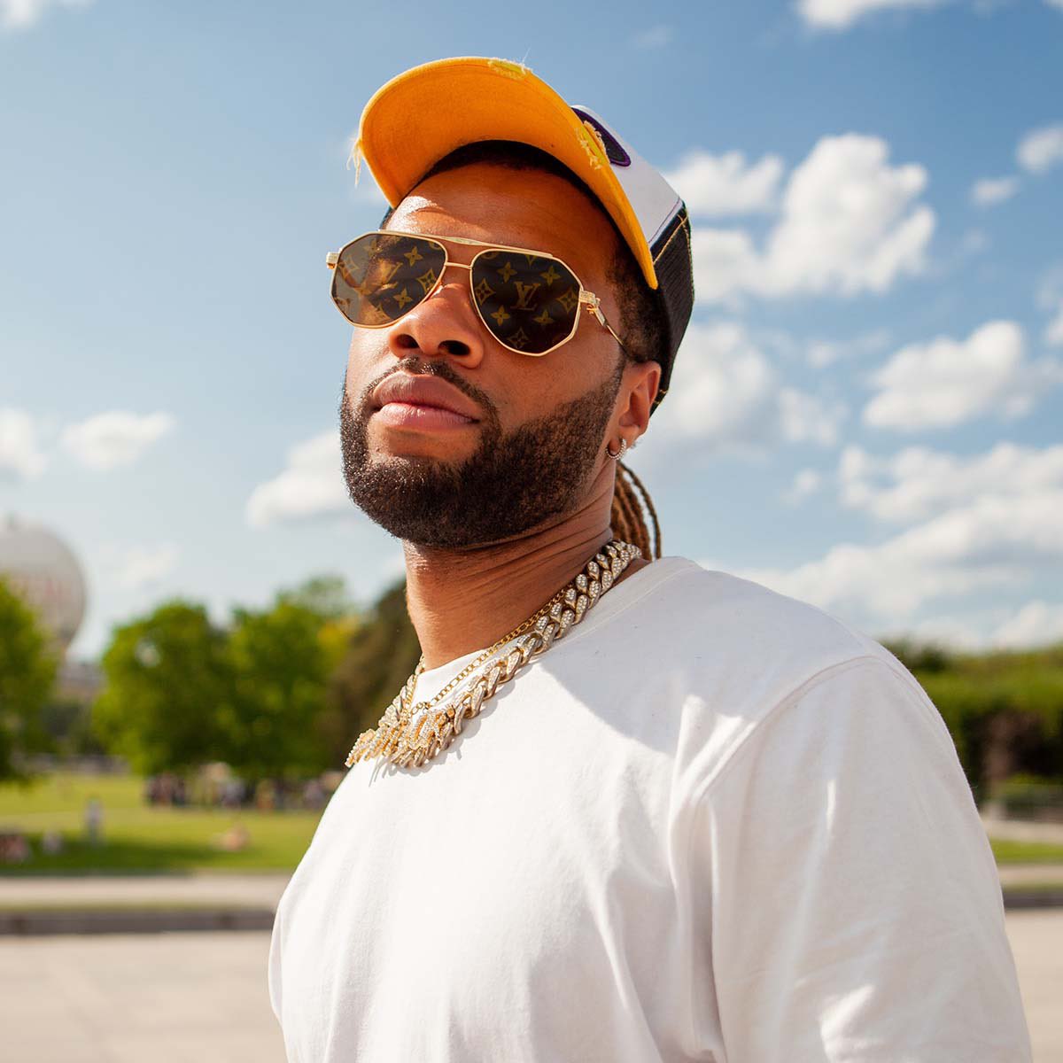 🚨 LETO x AMK 

Un CLIP a été TOURNÉ !!

🗓️ PROCHAINEMENT