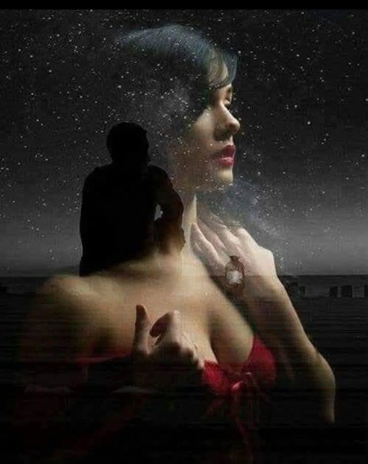 “A veces la vida irrumpe sin pedir permiso y pone frente a ti a alguien que no era tu pareja, no era tu historia, no era lo correcto…pero aun así te desarma el alma...”

#AmorBonito 💞💖❣️