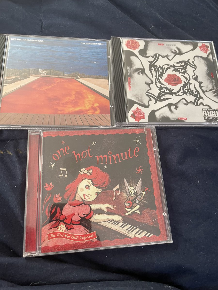 ivan : ) tweet media