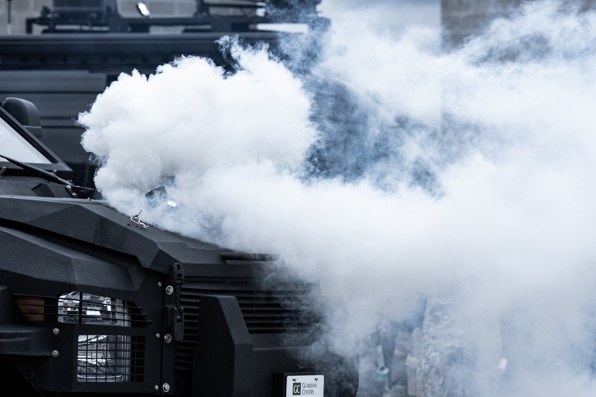 FLYMOTION’s patent-pending Tactical Deployment Kit (TDK), our modular less-lethal payload, is now integrated into a mobile command vehicle, bringing that same disciplined engineering into command-and-control platforms.

#TacticalDeploymentKit #MobileCommand #FLYMOTION