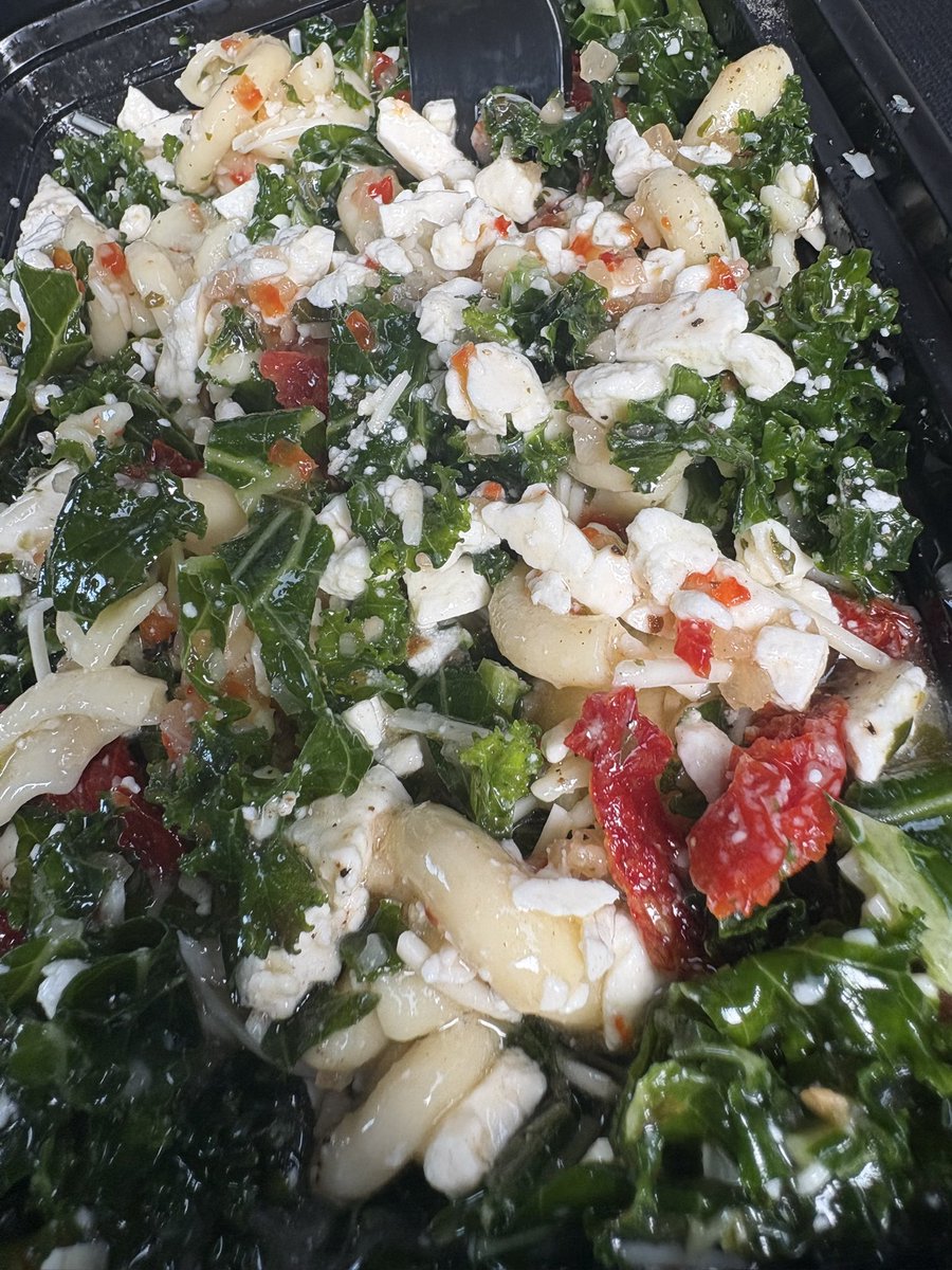 ConnivingKevin's tweet image. Seaside eating Salata