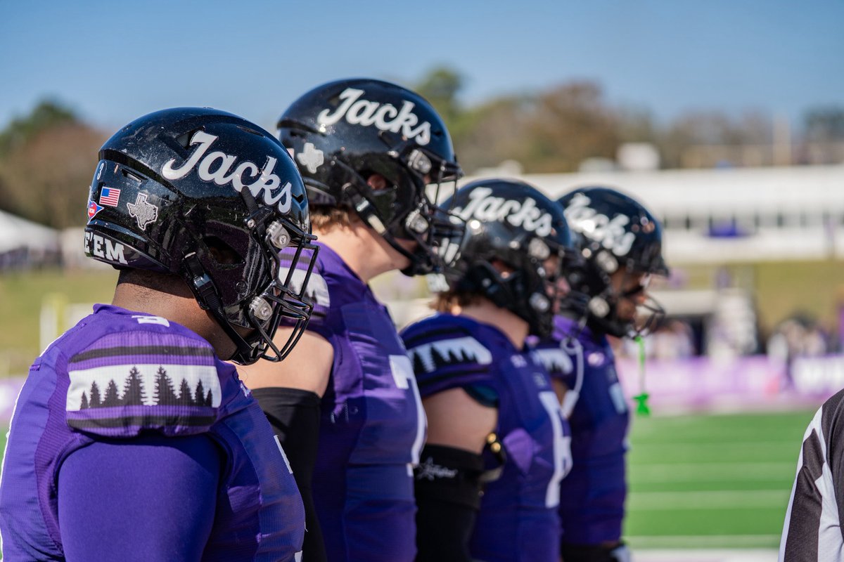 SawmillFootball's tweet photo. Thank you to everyone who stood with us every step of the way. Our fans and supporters showed up, believed, and backed us all year long. We couldn’t have done this without you.🪓💜

 https://t.co/7qCHpItaum 

#AxeEm #EastTexasTough #RetainAndReward https://t.co/D9Be054956