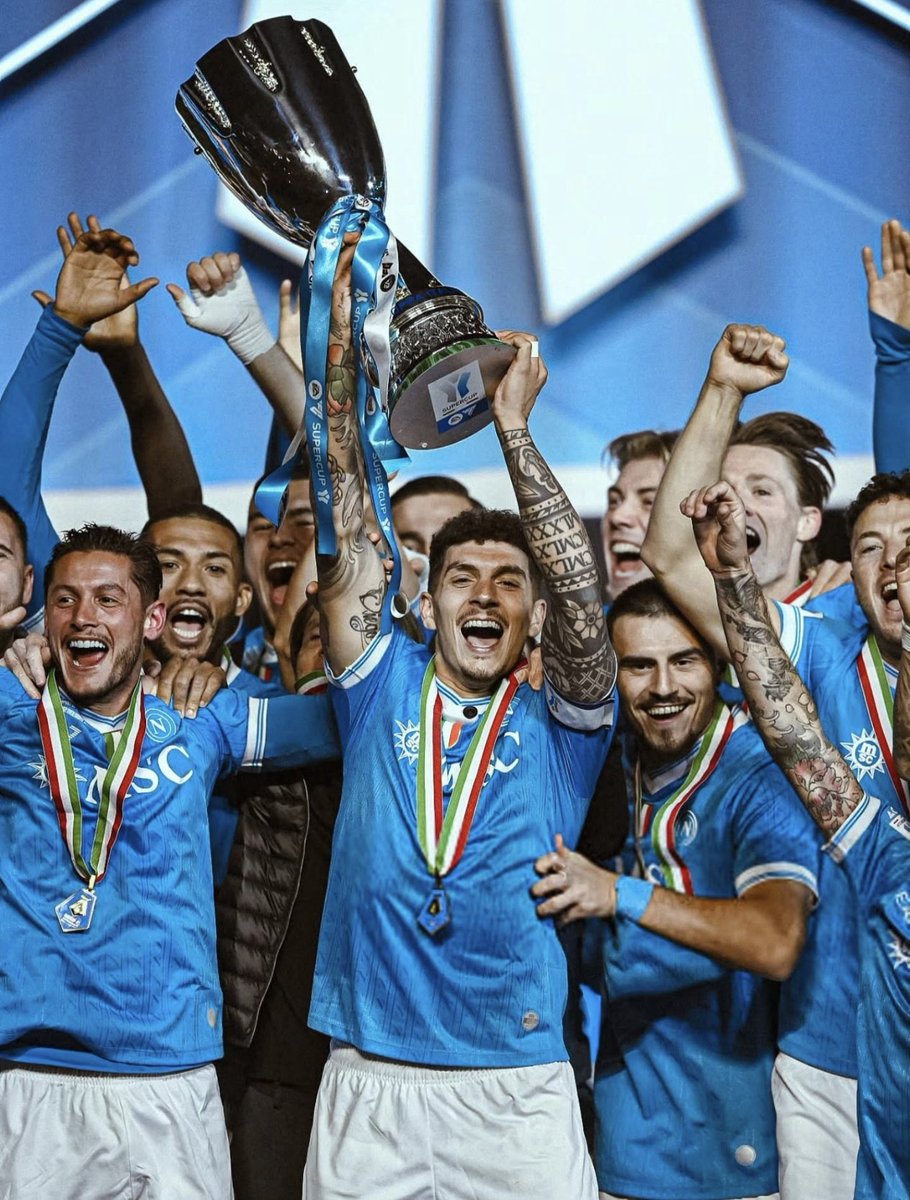 lightykie's tweet image. maggio, dicembre 2025 💙