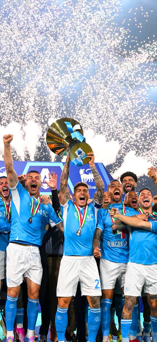 lightykie's tweet image. maggio, dicembre 2025 💙