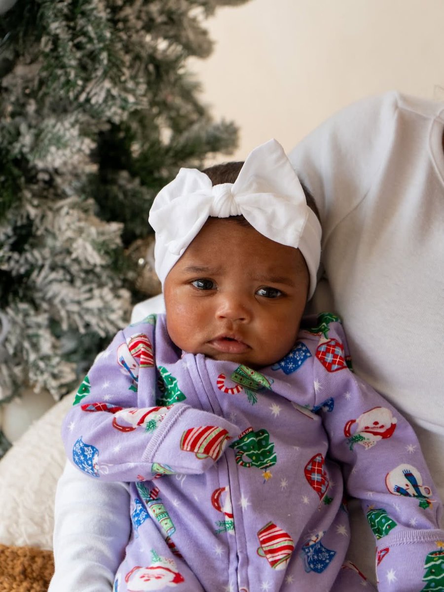 FattMack223's tweet image. Happy Holidays from our family to yours 🎅🏽