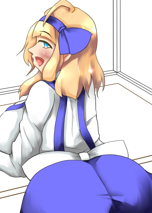 今日の朝活。
影とか意識するように描いてるロリスちゃんと冬コミの1ページ。
頭おかしいルビはどうもできないようだわ。 