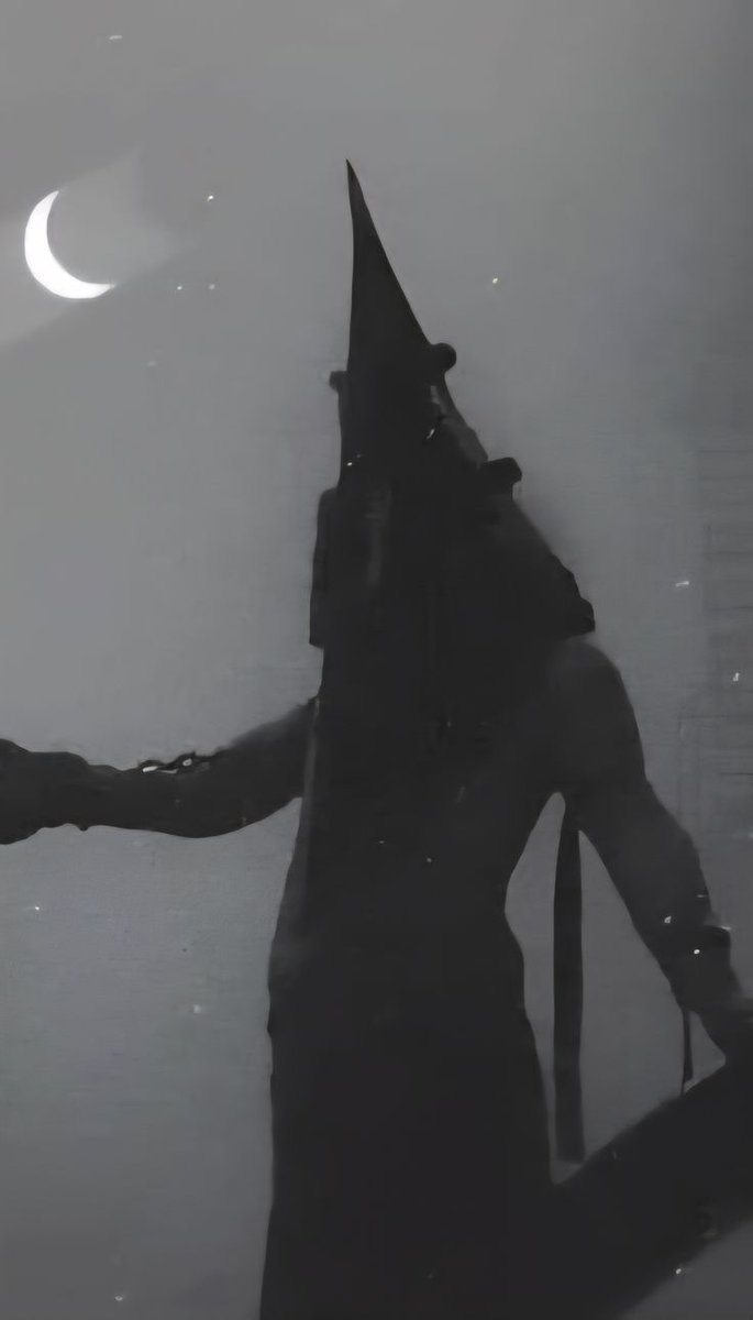 Black. (@blackdreamvibes) on Twitter photo 