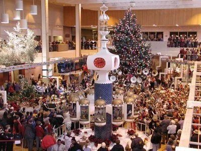 MissThrilla's tweet photo. POV: it’s Christmastime in the 90s 🥹 https://t.co/aN3oOiR99y