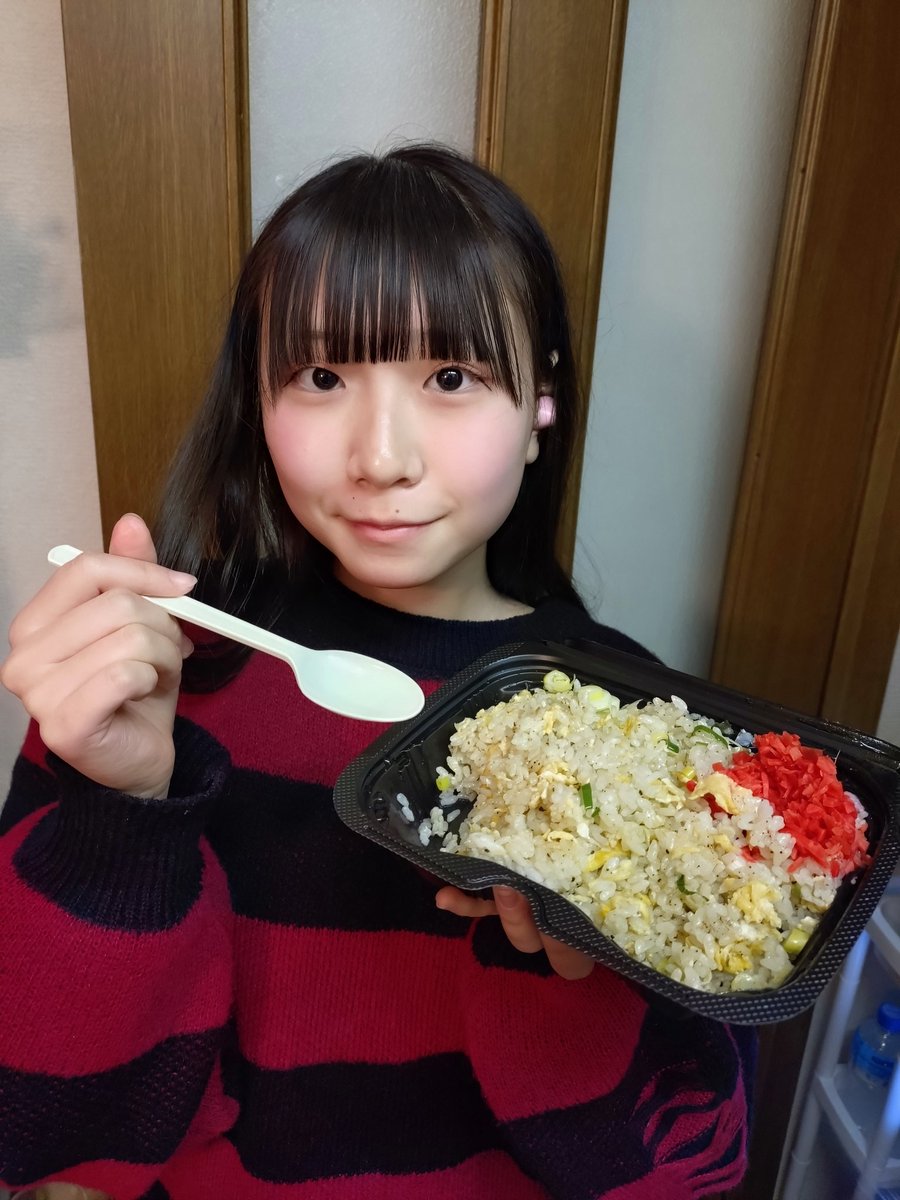 おはようございます！ 次のライブはもう年末感謝祭だね！🤩 とあちゃん