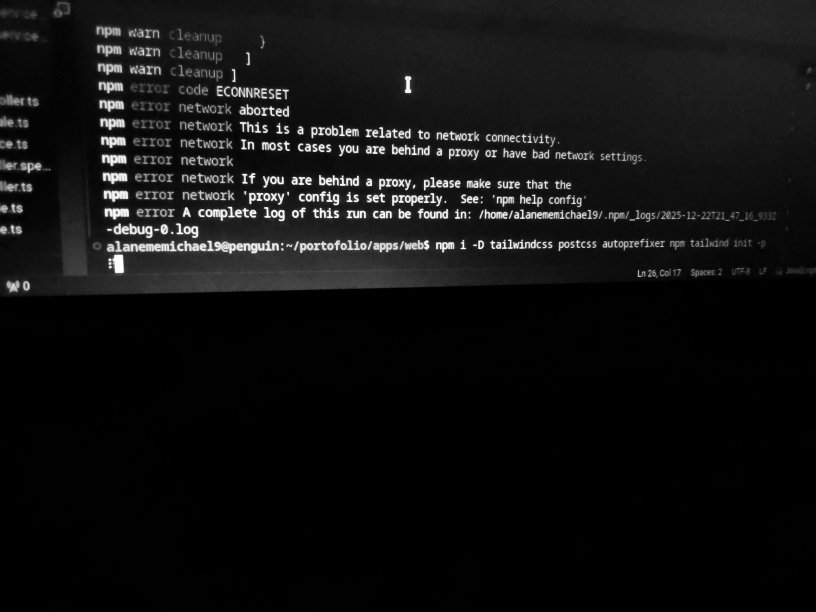 michael_al30471's tweet image. When you planned to code for four hours then it's time to install dependencies and unstable network becomes a problem 😭😭😭
#CodingLife #DeveloperProblems #ProgrammerHumor #DevLife #CodingStruggles #SoftwareDeveloper #WebDev #FullStackDev #TechLife #DebuggingLife #naijadev