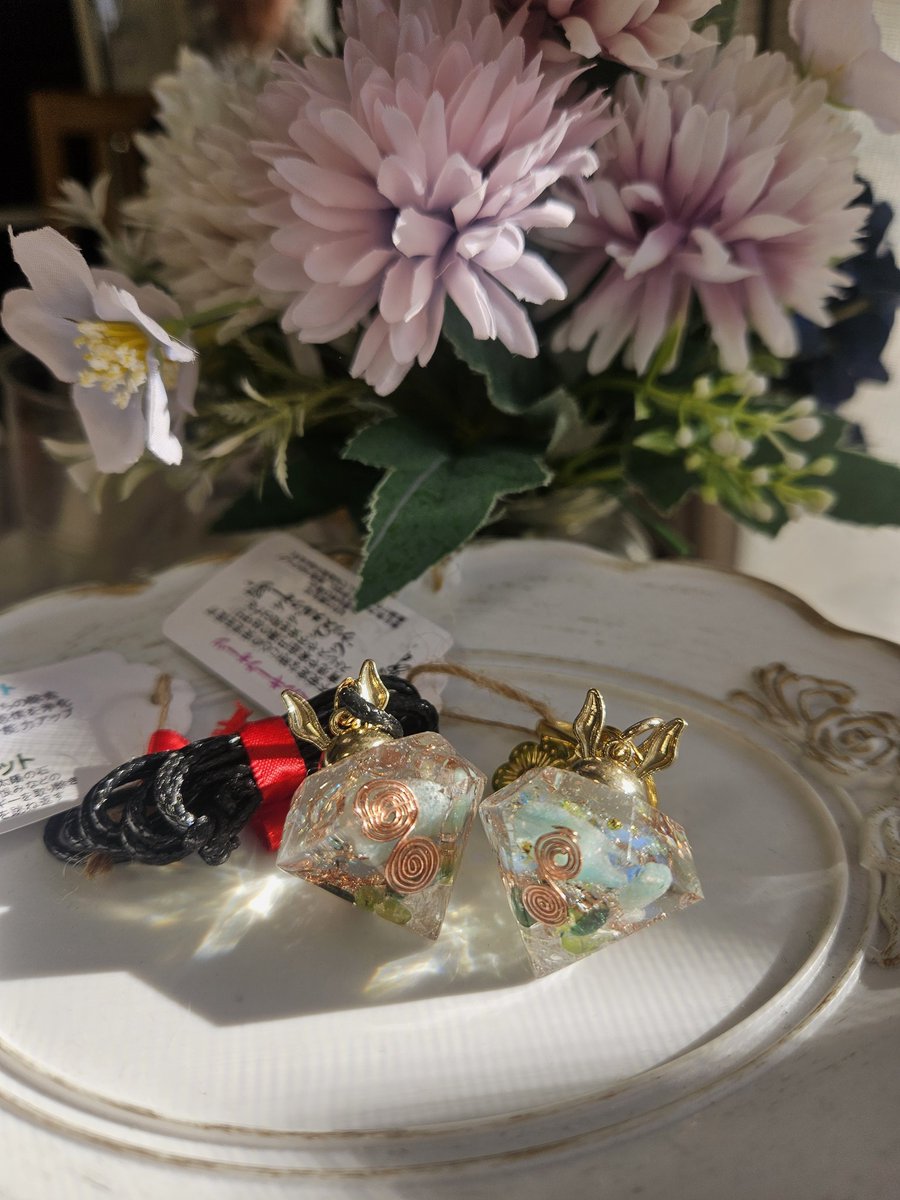 おはようございます☀ ひっそり人気なオルゴナイトできました