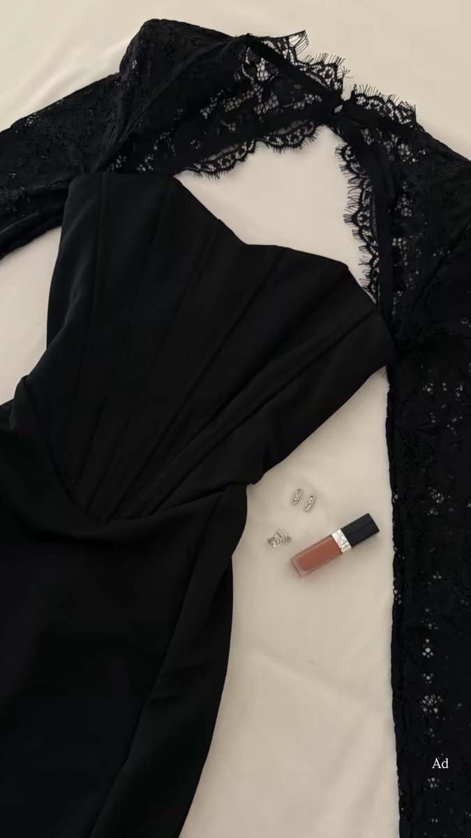 من أنـاقة فساتين شي ان دانتيل ويحلي الجسم مره ❣️❣️❣️