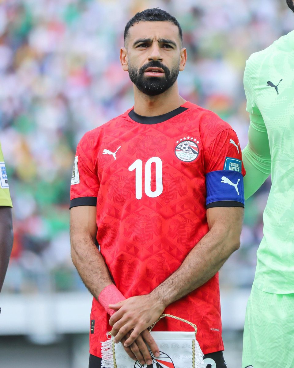 Qui d’autre que lui ?

Un but salvateur de l’incontournable Mo Salah qui vient permettre à l’Égypte de s’éviter une grosse déconvenue face à une vaillante équipe du Zimbabwe.

Typiquement le genre de déclic qui peut faire basculer la compétition d’un joueur.