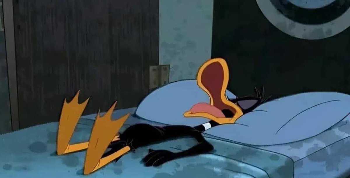 “Estas en la flor de la juventud”

Yo después de ir al centro: