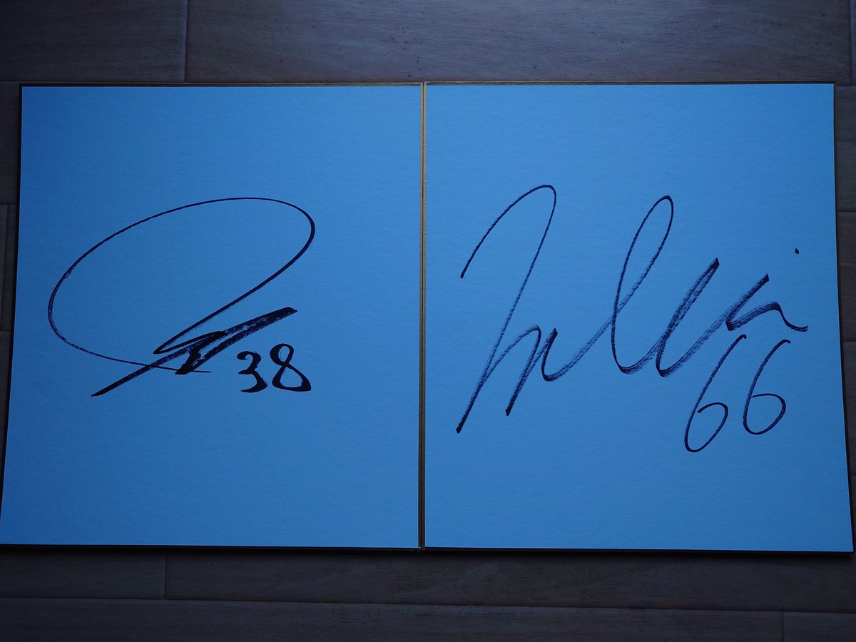 hot sauce ロンジュン サイン おはようございます❗ 今起きました🤣 昨日のイベントが夢かと思います