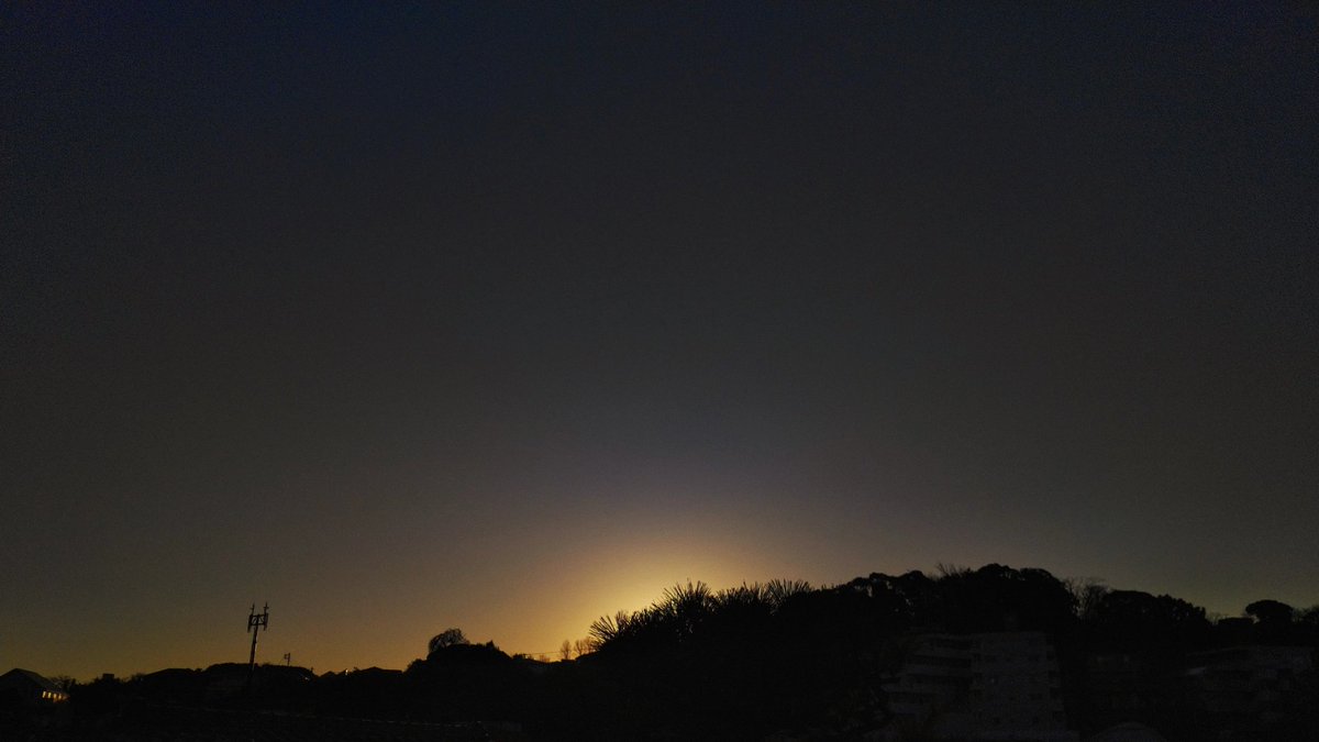 kuro0021's tweet photo. #イマソラ
#アサソラ
#日の出前
#currentsky
#morningsky
#beforesunrise https://t.co/XdfGdlYVzI