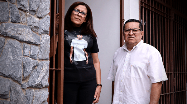 Elvira Pernalete, madre de Juan Pablo Pernalete, asesinado en las protestas antigubernamentales de 2017, fue diagnosticada con una lesión tumoral en la mama izquierda y requiere ayuda
runrunes.org/noticias/59558…