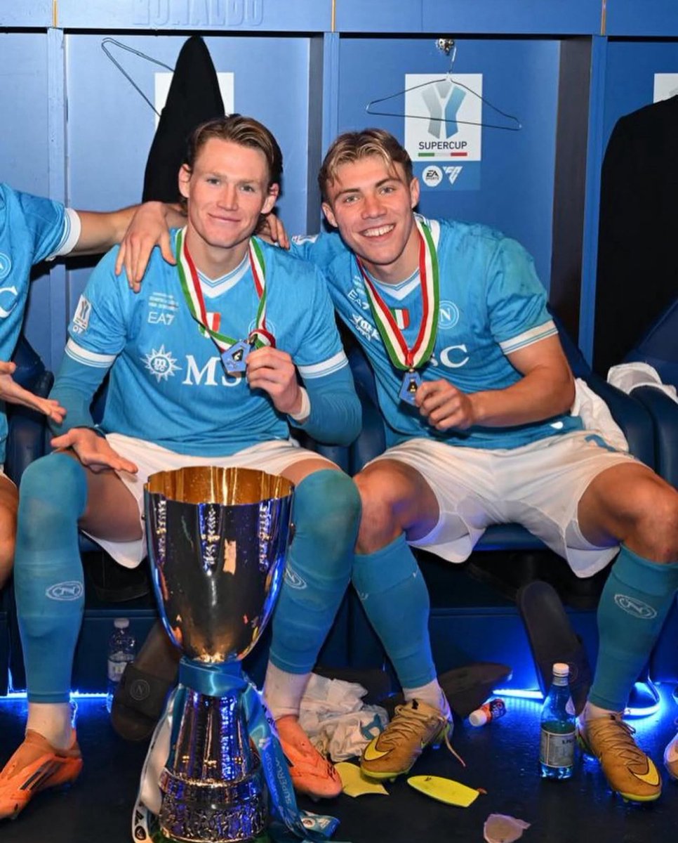 Mctominay Zone tweet media