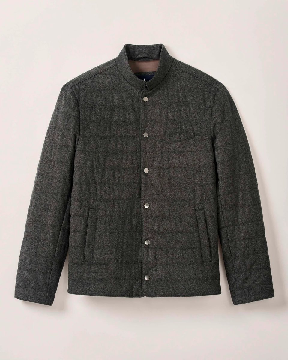 johnnieO's tweet image. Giveaway #4 and we’re going big because it’s nearly Christmas. 

Have the following up for grabs: 
-Two 50% off codes
-One Quilted Wool Jacket
-One Tepper Knit Sport Coat 

Comment which one you want. Will pick winners tomorrow.