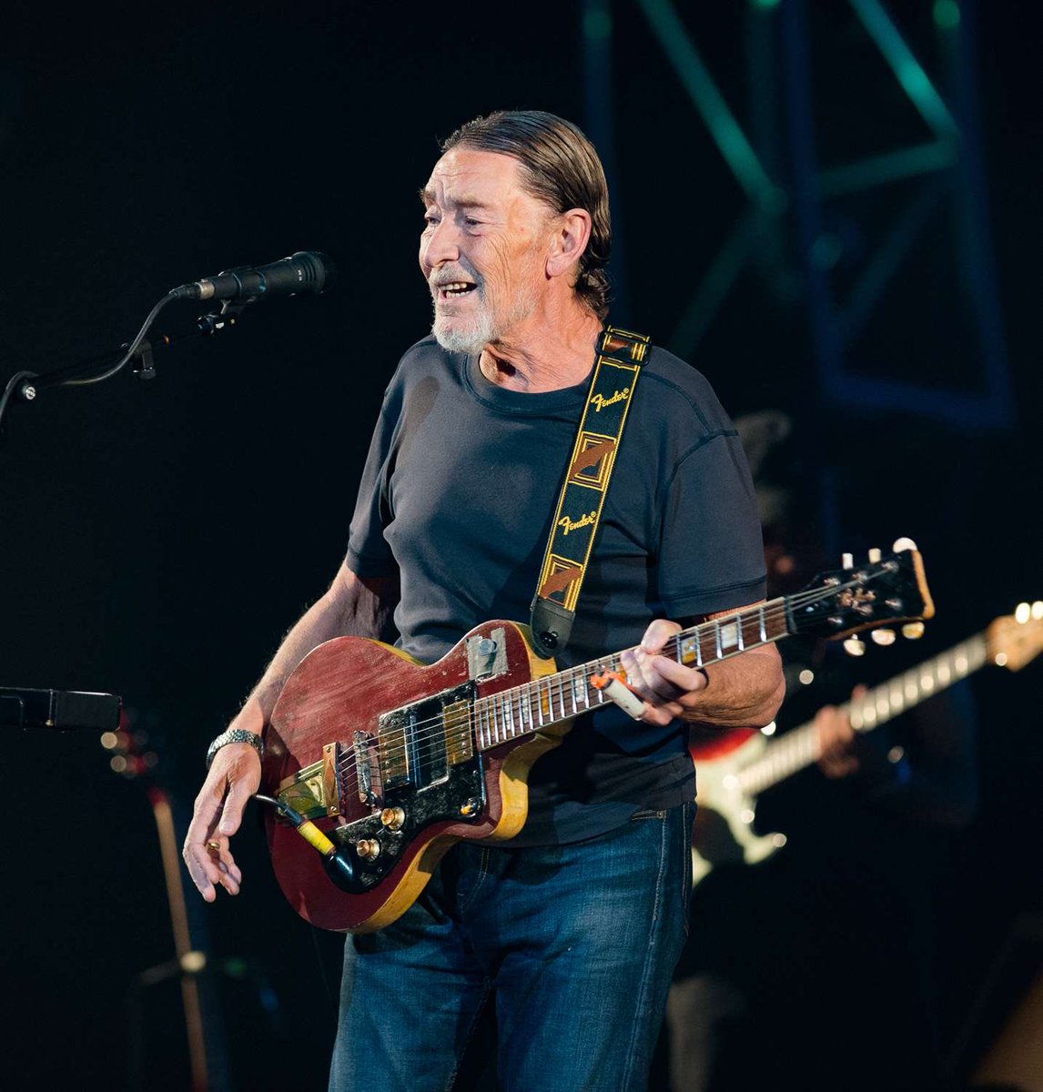 RandysVinylTap's tweet image. RIP Chris Rea who left us today. I’ve been a fan for decades. “Fool” is one of my favorite songs. I’ve seen him in concert many times. His voice is what l copied when I started my solo recordings.  I bought his boxed set of vinyl celebrating and exploring the different blues…