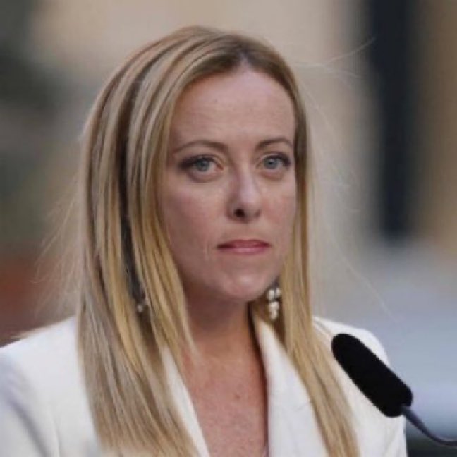 AdameMedia's tweet image. 🚨 🇮🇱 🇮🇹 lsraeI’s Mossad was caught spying on Italian PM Meloni and senior officials to gather blackmail for extortion. 

lsraeI is doing this to every politician.