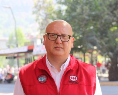 BienTwitero's tweet image. QUE HACE UN PROFESOR DE HISTORIA
EN EL METRO ??

Que sabe de TRANSPORTE?

Es otro amarrado del PC ? 

Leo sus explicaciones