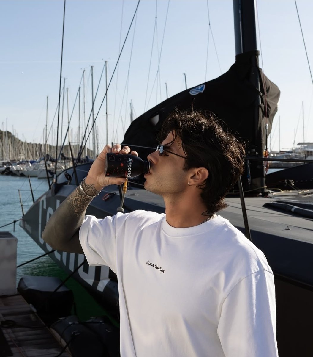 𝙕𝙤𝙧𝙤 tweet media