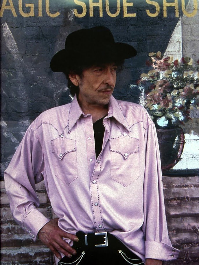 Drinking on a Monday night. Well, I feel like a cowboy.