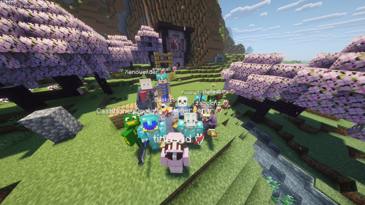 tinytowerMC's tweet image. tiny tower 3.5 😌

come join us for winter break