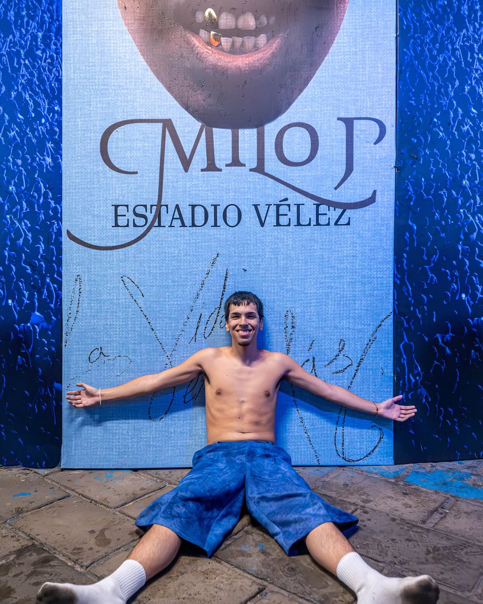 MiloJPeruvian's tweet image. Milo J demostrando una vez más de que ya no es una simple promesa argentina al llenar dos veces el estadio vélez en argentina 🇦🇷🔥
