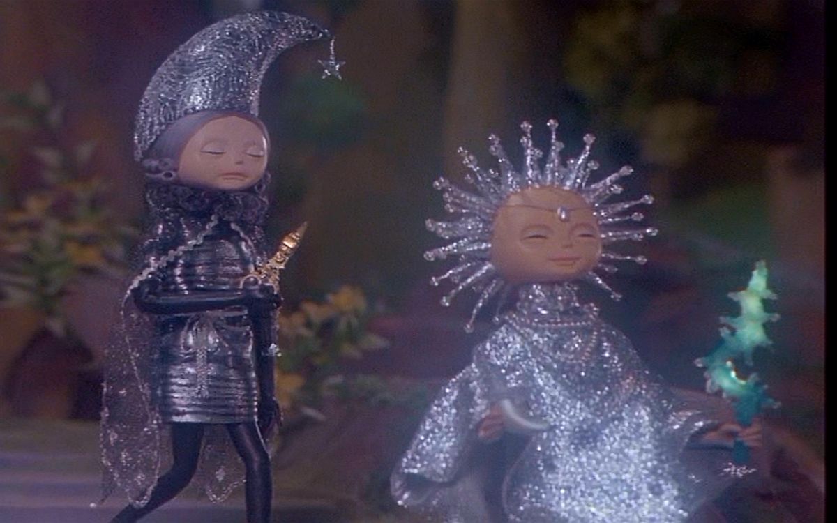 raisinchoirgirl's tweet image. crazy ass rankin bass seasonal mysticism rabbithole