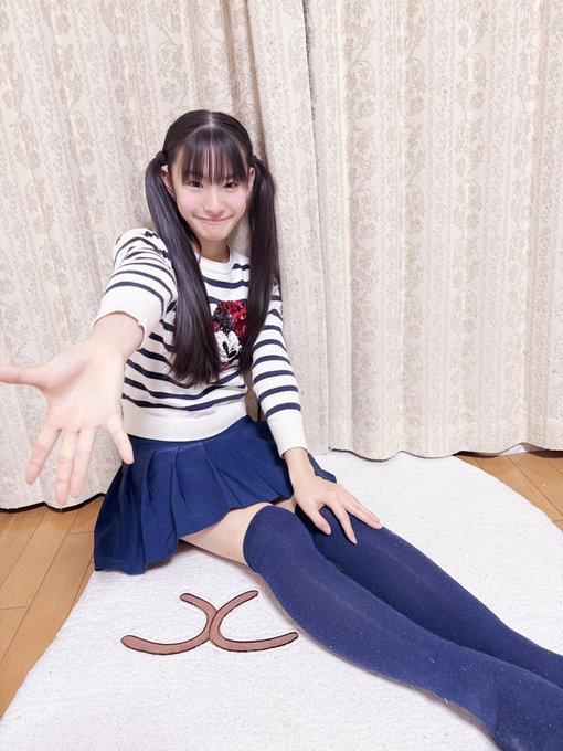 Twitterのコスプレ画像16