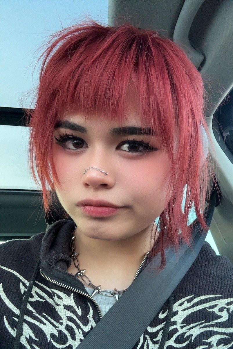 empress_kiyana's tweet image. Going to Walmart rn, do you want me to get you anything??