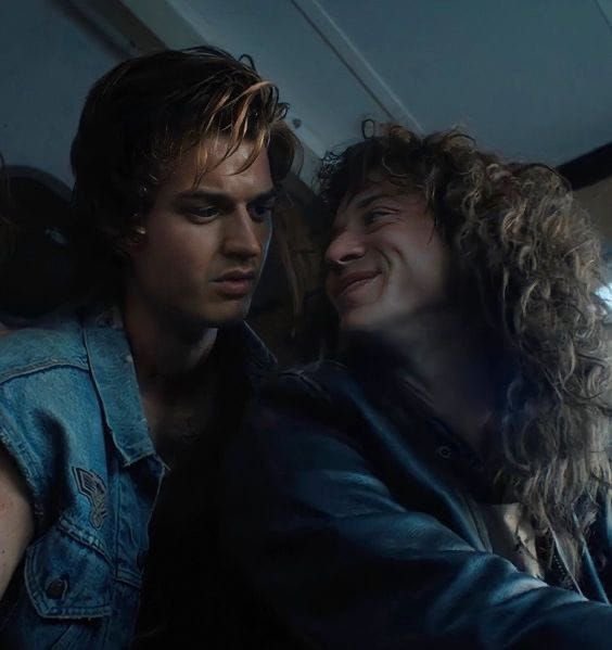 🔴 Gaten Matarazzo about Steddie 

“I like the idea of a little Steve and Eddie thing. Dustin wou...