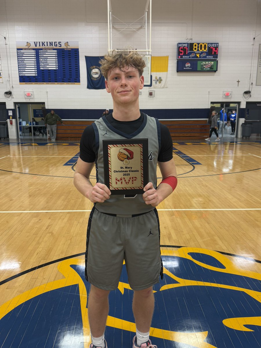 HolidayHoops26's tweet photo. Game MVP: Logan County Junior Christian Helle finished with 20 Points https://t.co/zOETSYSGYD