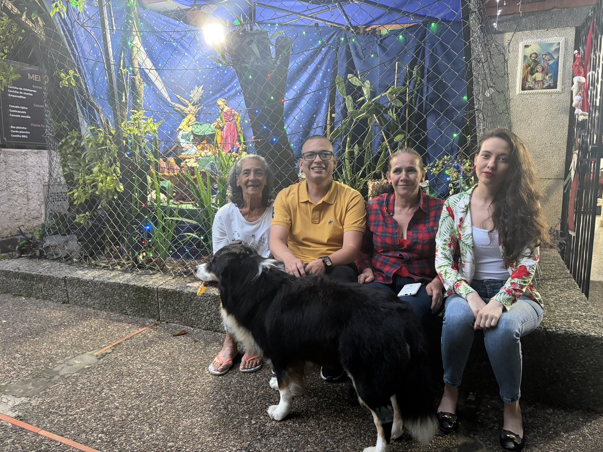 #Medellin Navidad en las calles #Gratitud