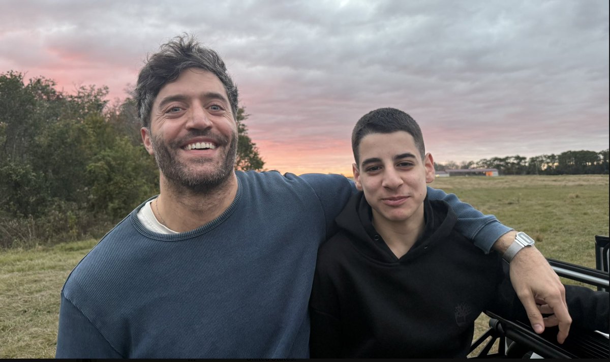 LevineJonathan's tweet image. How old is your "handsome" new friend, Jasper?