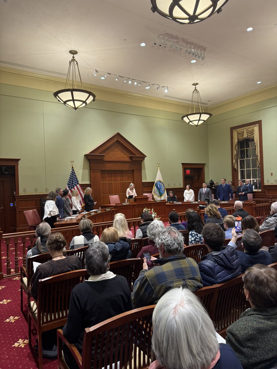 PatrickRoath's tweet image. Such a pleasure to join the PEOPLE of QUINCY at the historic swearing-in of the City Council yesterday evening! There are some amazing changes afoot in Quincy and so many leaders stepping up to move the city forward. Huge congrats to President Mahoney and the whole council!