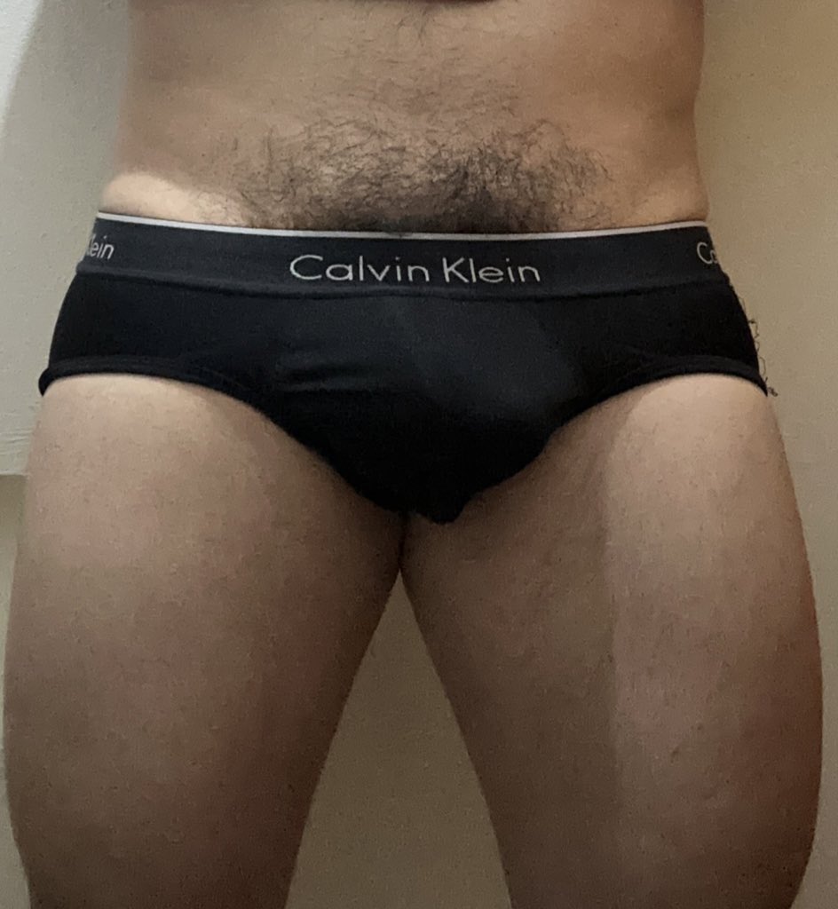 CapiHowdy's tweet photo. Pelos días #bator #bater #Bators #gayporn #gaydick #uncut #foreskin #cock #teamuncut #balls #tug #stretch #hairy #gay #三角褲 #bush #trusa #brief #slip #cock #bulge #bulto #paquete #hairycock #hairyguy #peludo #pelos #paquetepeludo #verga #foreskin #prepucio #vergapeluda https://t.co/1ibz1UOmH8